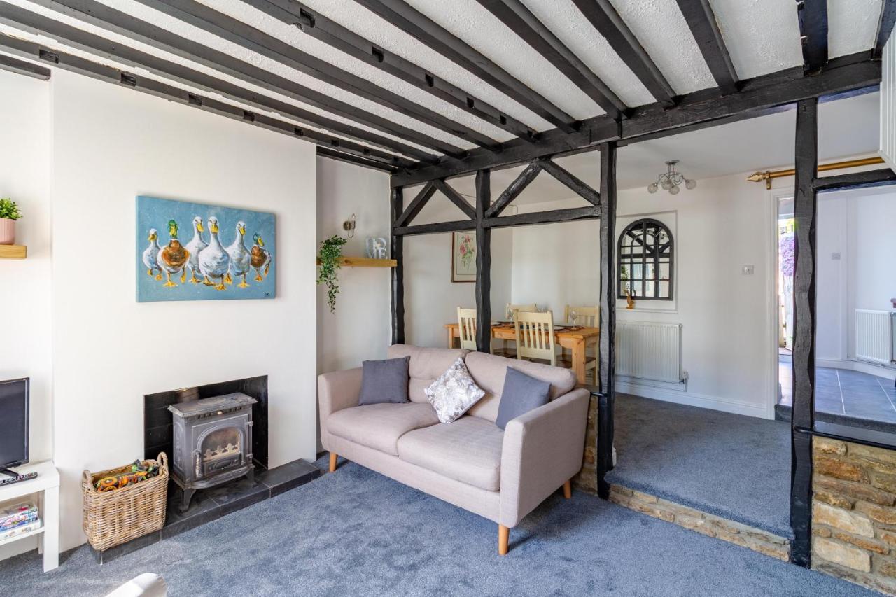Family Friendly Cottage With Bunk Beds And Courtyard Malmesbury Zewnętrze zdjęcie